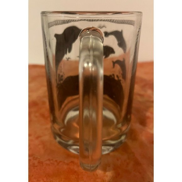 Vintage Sea World Black Gold Accent Glass Coffee Cup Mug Shamu Dolphins - Picture 4 of 8